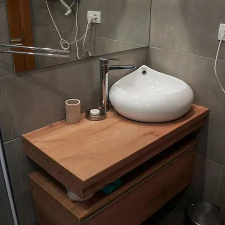 Hop Kop מלון דירות קופאוניק