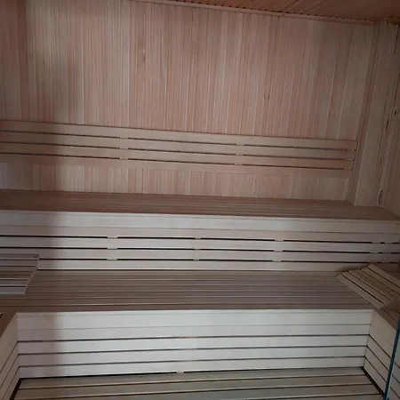 Hop Kop מלון דירות *